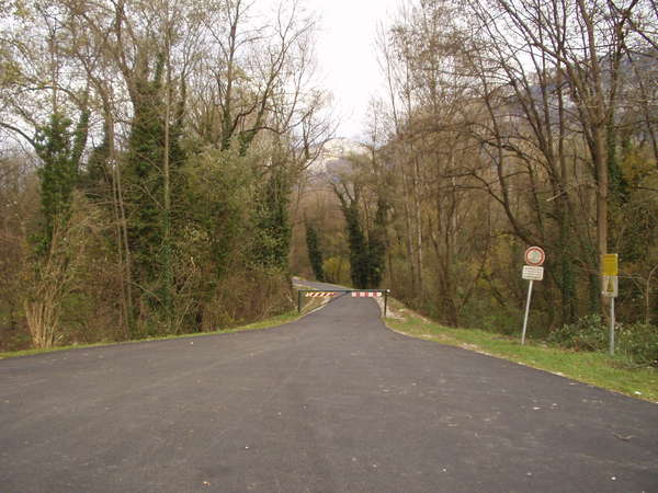 fichier 20061116_1425_001pc_route_pont_st_gervais_d35-0.jpg