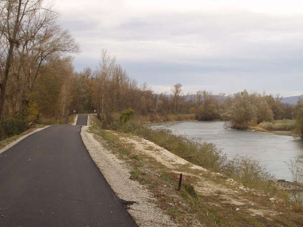 fichier 20061116_1434_pc_route_avant_passage_a_gue-0.jpg