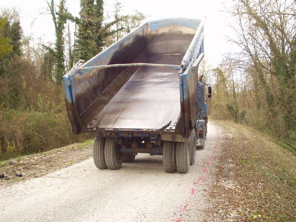 fichier 20061116_1506_002pc_route_camion_depart-0.jpg