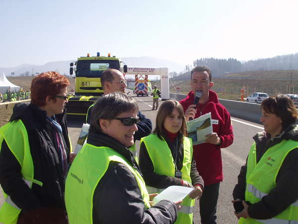 fichier 20070318_1218_animateur_micro-0.jpg