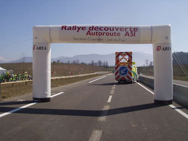 fichier 20070318_1225_002debut_rallye-0.jpg