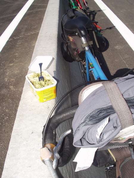 fichier 20070318_1310_a51_route_col_du_fau_pique_nique-0.jpg