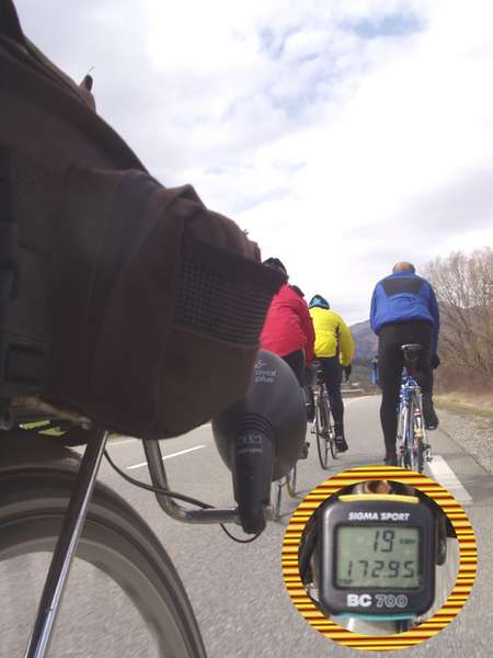 fichier 20070331_1411_001d948_route_groupe_cyclos1-0.jpg