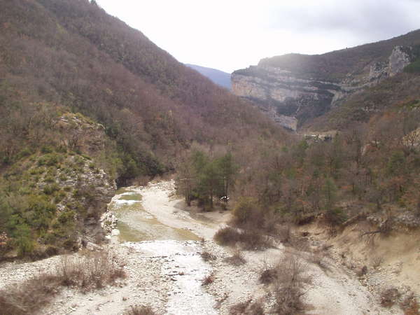 fichier 20070331_1505_d942_route_gorges_meouge_vue_meouge-0.jpg