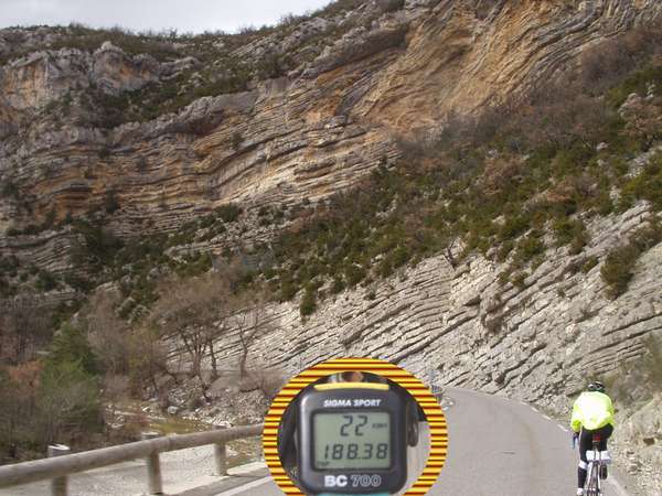 fichier 20070331_1510_001d942_route_gorges_meouge_667m_km06a-0.jpg