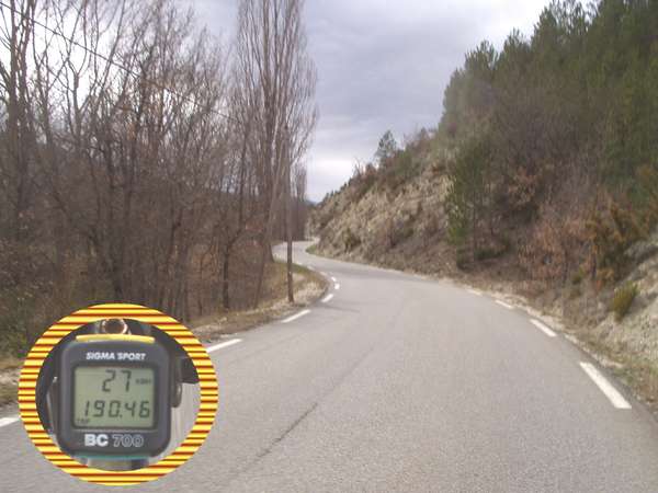 fichier 20070331_1516_001d942_route_gorges_meouge_687m_km08a-0.jpg