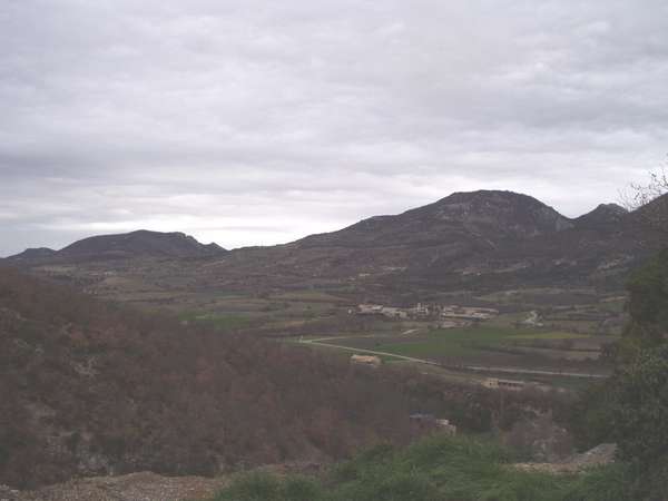 fichier 20070331_1659_d546_route_st_auban_sur_louveze_apercu_vallee_ouveze-0.jpg