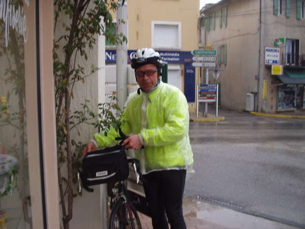 fichier 20070331_1906_malaucene_pluie_cyclo_aix_pbp50ans_novice-0.jpg