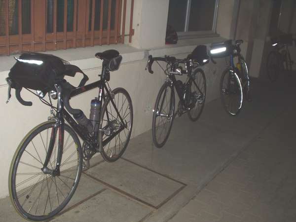 fichier 20070421_0339_depart_asptt_lyon_velo_sacochee_trop_haute-0.jpg