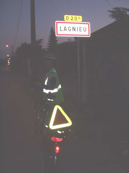 fichier 20070421_0620_001d20a_route_lagnieu_panneau_controle-0.jpg