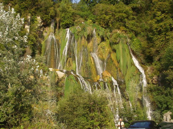 fichier 20070421_0750002cv_route_glandieu_cascade-0.jpg