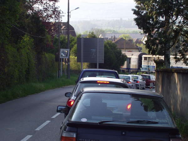 fichier 20070421_0905_d82_route_pont_de_beauvoisin_passage_a_niveau-0.jpg