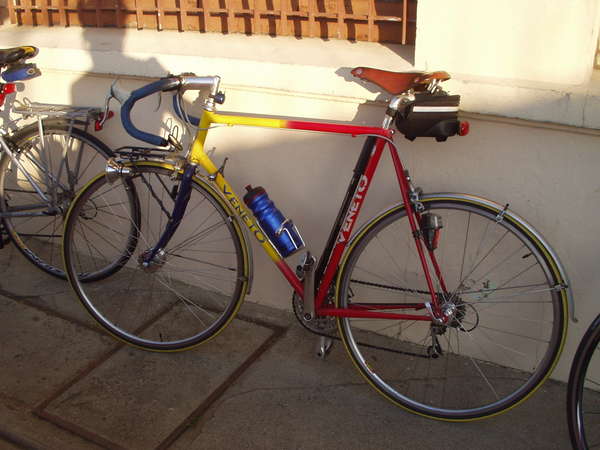 fichier 20070421_1923_003bron_asptt_stade_velo_serge_munier-0.jpg