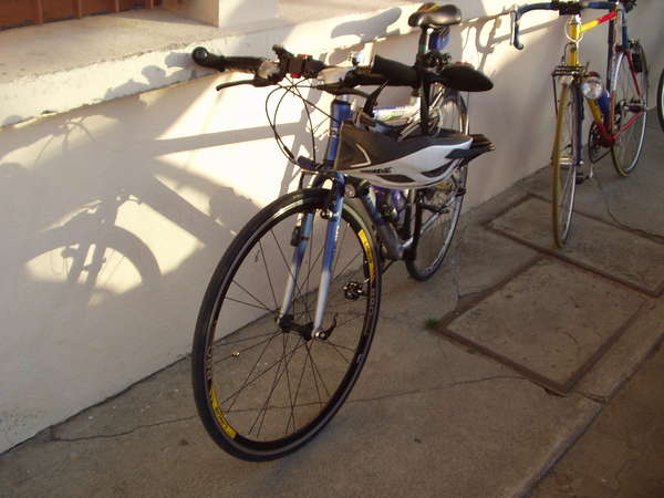 fichier 20070421_1923_004bron_asptt_stade_velo_georges_dalmais-0.jpg