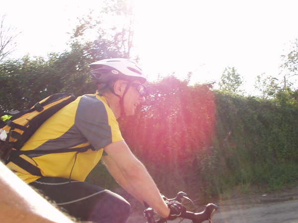 fichier 20070428_1747_004d1_route_le_montet_cyclo_soleil-0.jpg