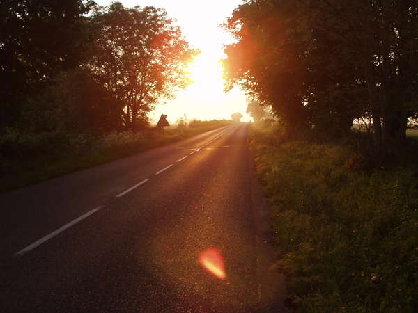 fichier 20070429_0716_d13_route_lever_de_soleil-0.jpg