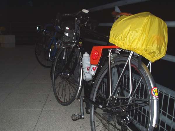 fichier 20070602_0531_gap_avant_depart_velo_jean_paul_dreno-0.jpg