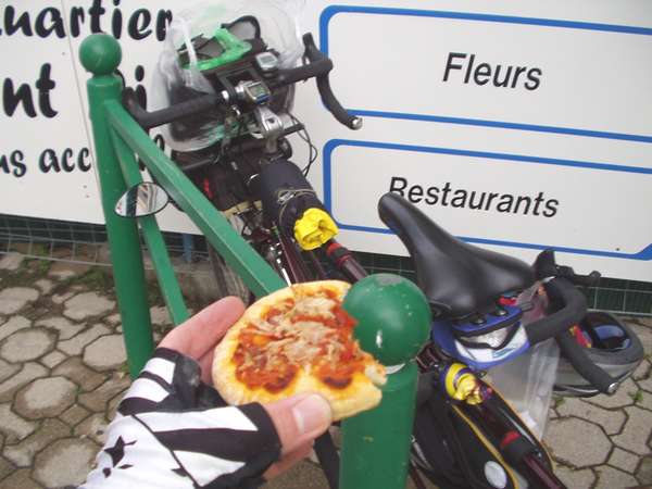 fichier 20070602_1026_002die_tandem_pause_pizza-0.jpg
