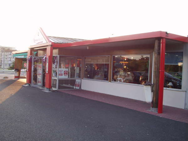 fichier 20070602_2044_ales_restaumarche_repas_steack_frites-0.jpg