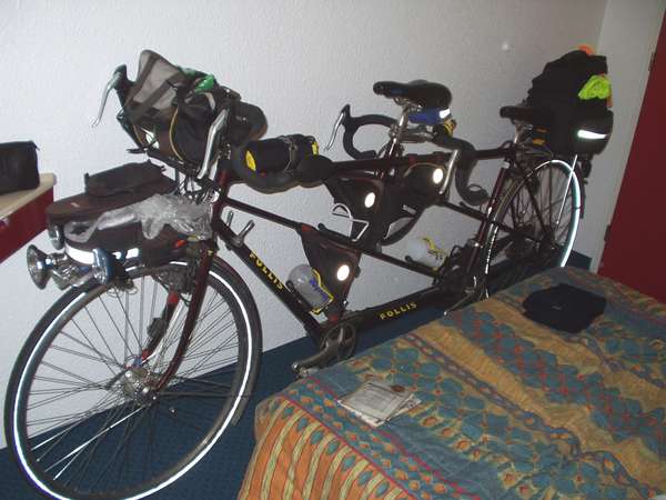 fichier 20070603_0407_tarascon_hotel_f1_tandem-0.jpg
