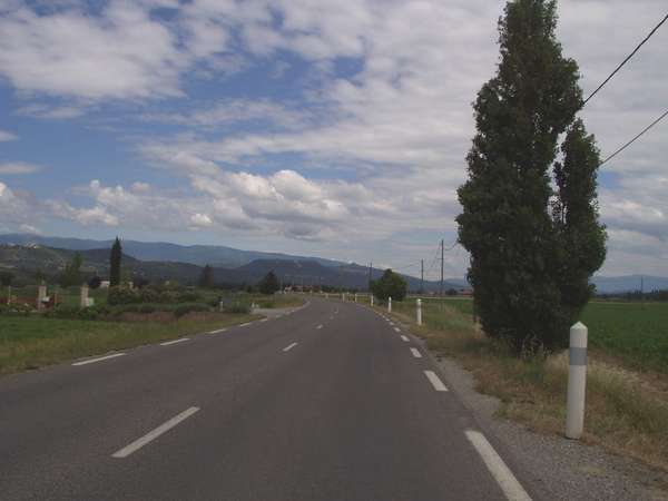fichier 20070603_1244_001d4_route_vers_les_mees-0.jpg