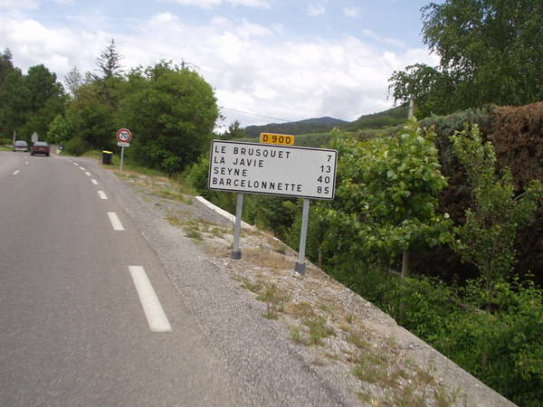 fichier 20070603_1531_d900_route_panneau-0.jpg