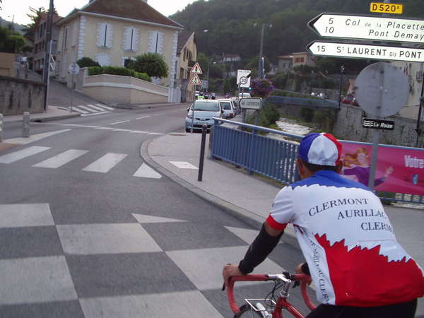 fichier 20070609_0619_001d520a_route_voreppe_richard_leon-0.jpg