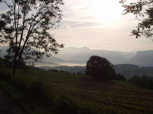 fichier 20070609_0733_002d28_route_nuages_en_chartreuse-0.jpg