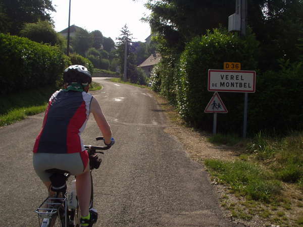 fichier 20070609_0923_d36_route_verel_de_montbel_isabelle-0.jpg