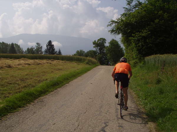 fichier 20070609_1000_d36e_route_cyclos-0.jpg