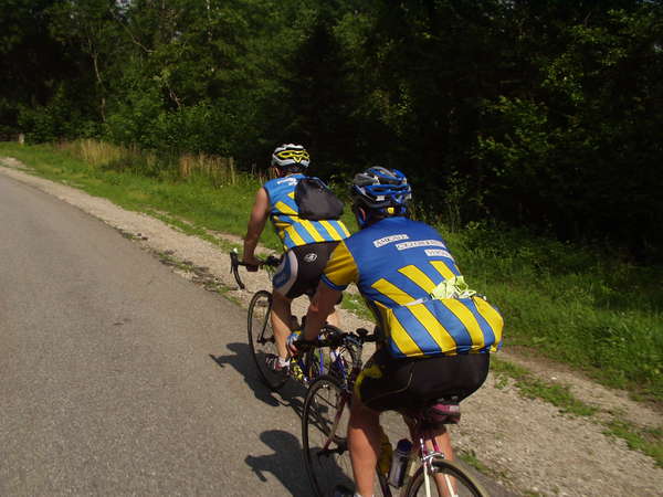 fichier 20070609_1019_002d921d_route_cyclos_acv_vincent-0.jpg