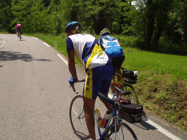 fichier 20070609_1246_002d520c_route_gorges_du_guiers_vif_cyclos-0.jpg