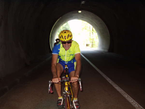 fichier 20070609_1312_d520c_route_gorges_du_guiers_vif_roger_tardieu_gap-0.jpg