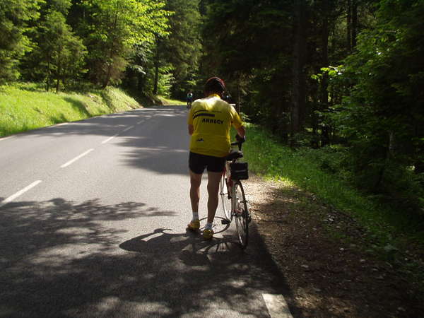 fichier 20070609_1522_d512_route_cyclos_a_pied-0.jpg