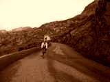 fichier 20070722_0632_004d926_route_cyclos_descente-0.jpg
