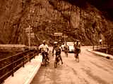 fichier 20070722_0705_002d80_route_pont_de_belleville_cyclos-0.jpg