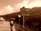 fichier 20070722_1010_002d902_route_saint_martin_darc_cyclos_panneau-0.jpg