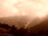 fichier 20070722_1120_002d902_route_vue_vallee_maurienne_nuages-0.jpg