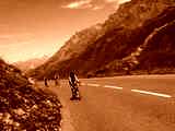fichier 20070722_1332_d902_route_cyclos_derriere-0.jpg