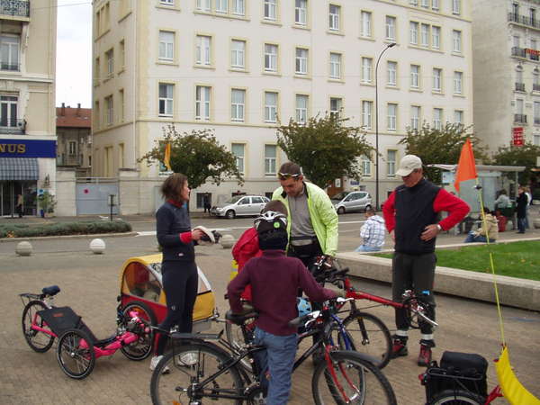 fichier 20071020_1453_001veloparade_depart_aude_laurent_jean_pierre-0.jpg