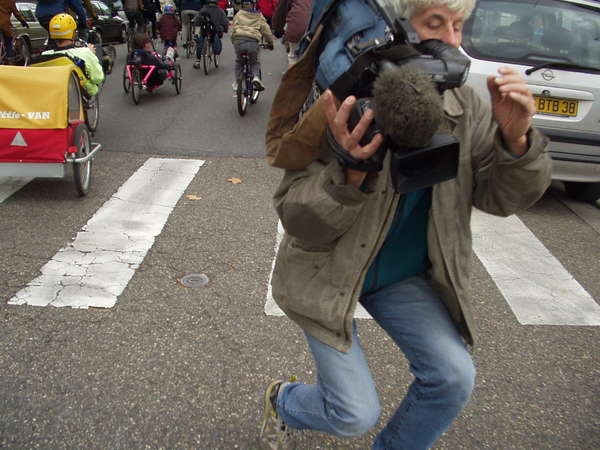 fichier 20071020_1511_002veloparade_cameraman_france3-0.jpg