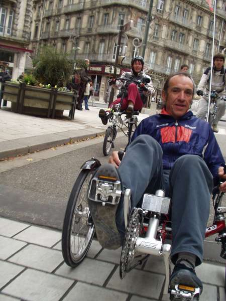 fichier 20071020_1518_002veloparade_avenue_alsace_lorraine_marylou_marcel-0.jpg