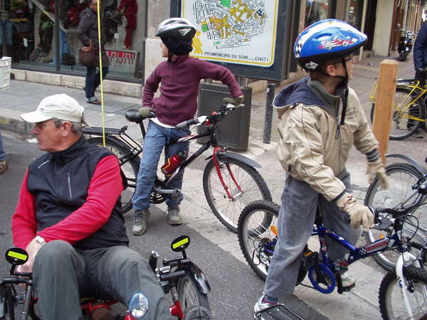 fichier 20071020_1525_001veloparade_rassemblement_jean_pierre-0.jpg