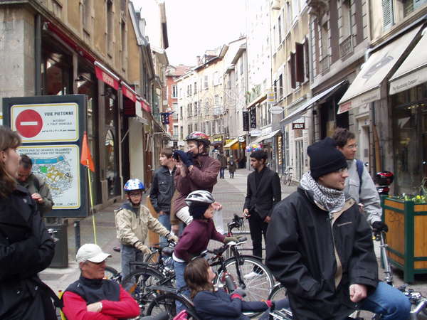 fichier 20071020_1528_001veloparade_rassemblement-0.jpg