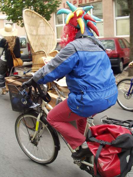 fichier 20071020_1538_005veloparade_rue_hebert_monique_giroud-0.jpg