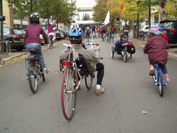 fichier 20071020_1545_001veloparade_rue_hebert_jonathan_marcel-0.jpg