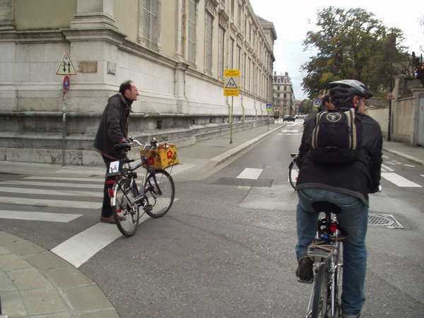 fichier 20071020_1547_006veloparade_rue_cornelie_gemond-0.jpg