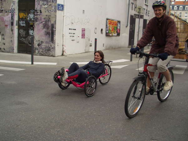fichier 20071020_1549_006veloparade_rue_dominique_villars_aude-0.jpg