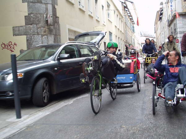 fichier 20071020_1551_001veloparade_rue_bayard_alexandre_aude_marcel-0.jpg