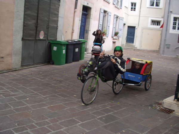 fichier 20071020_1552_001veloparade_place_notre_dame_alexandre_garance-0.jpg